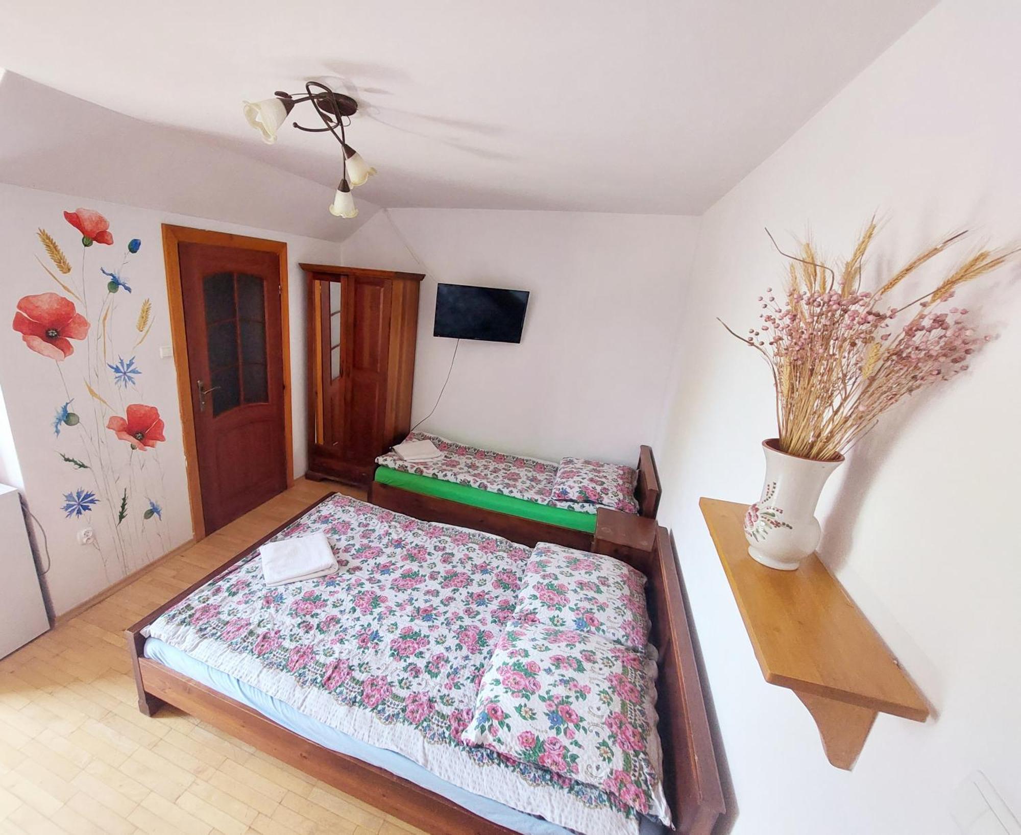 Wisniowy Gaj Villa Ujanowice ภายนอก รูปภาพ