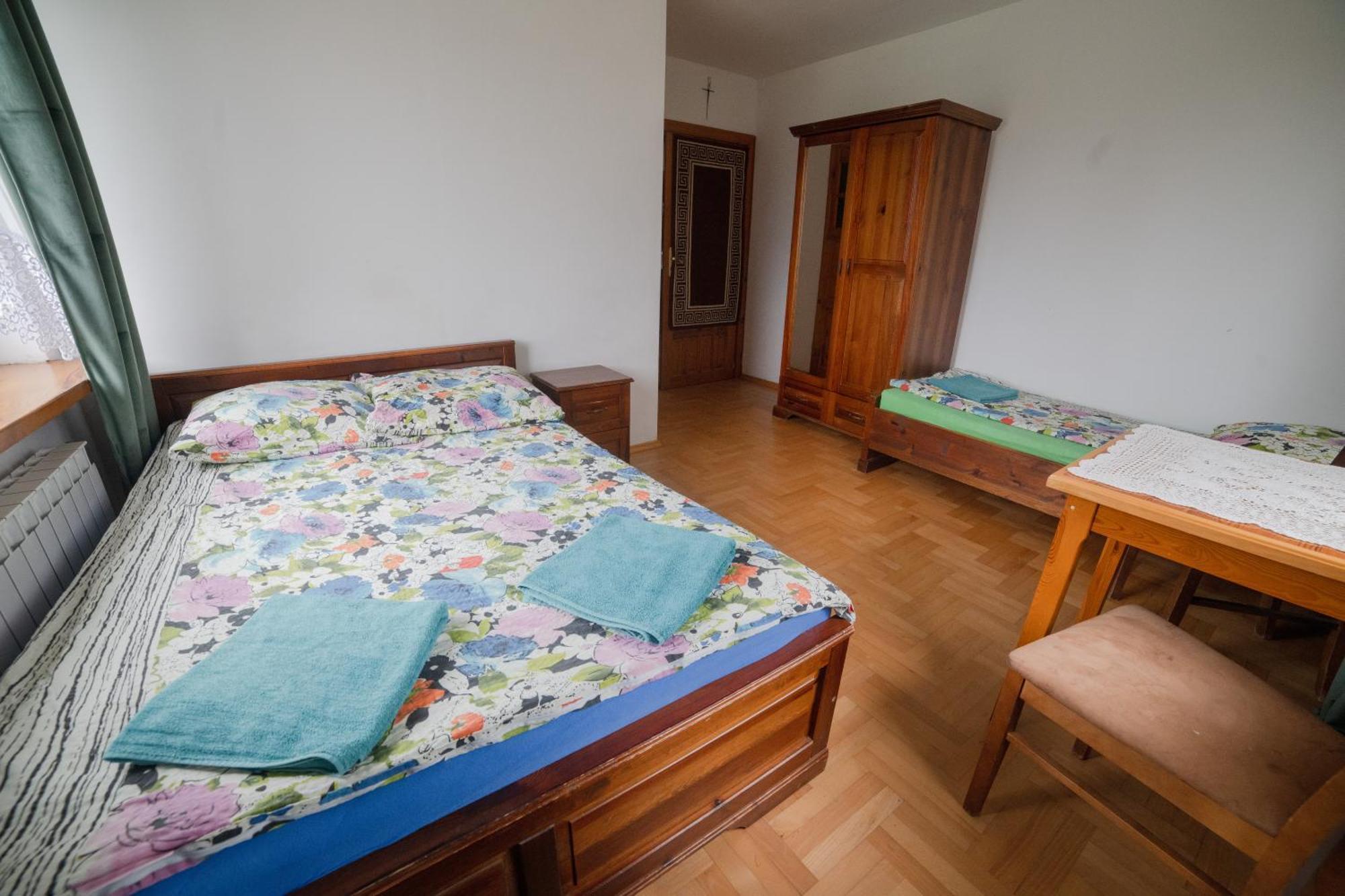 Wisniowy Gaj Villa Ujanowice ภายนอก รูปภาพ